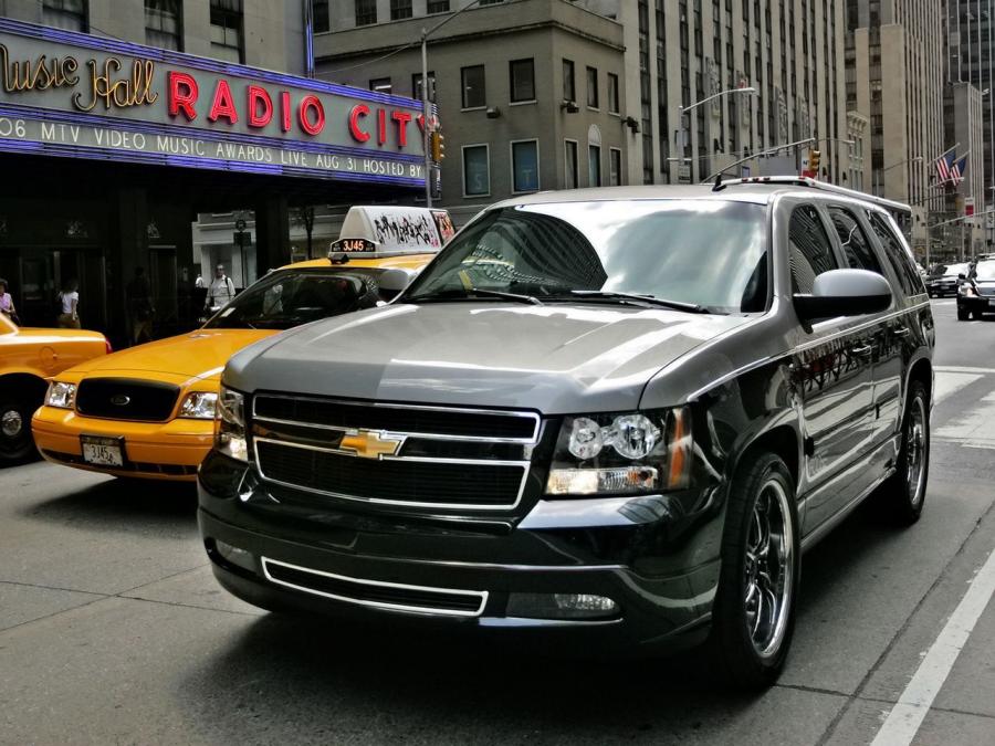  Chevrolet Tahoe Concept by Foose Design 2007 года  (фото 3 из 4)